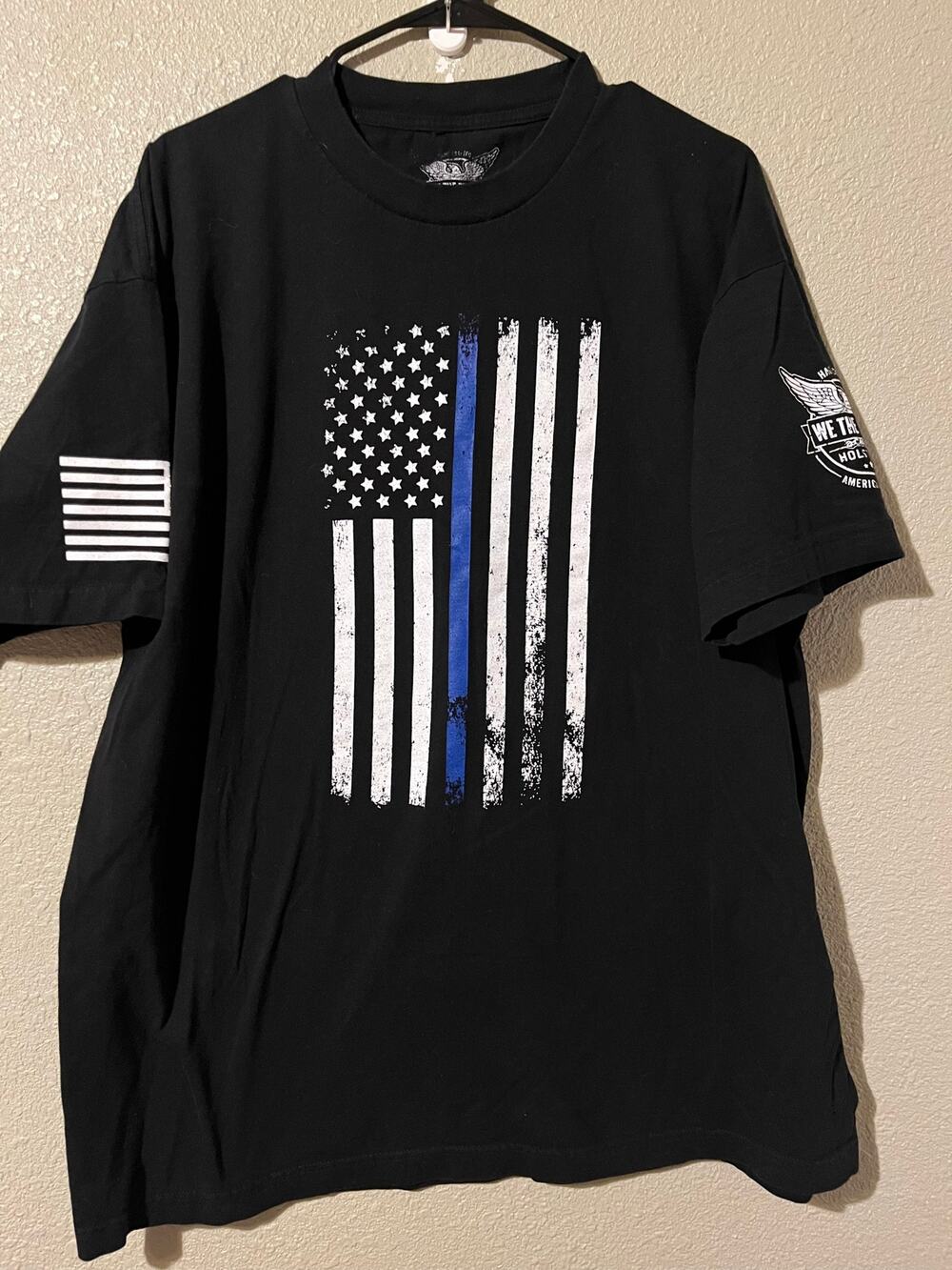 We the people holsters men’s T-shirt size 2 XL